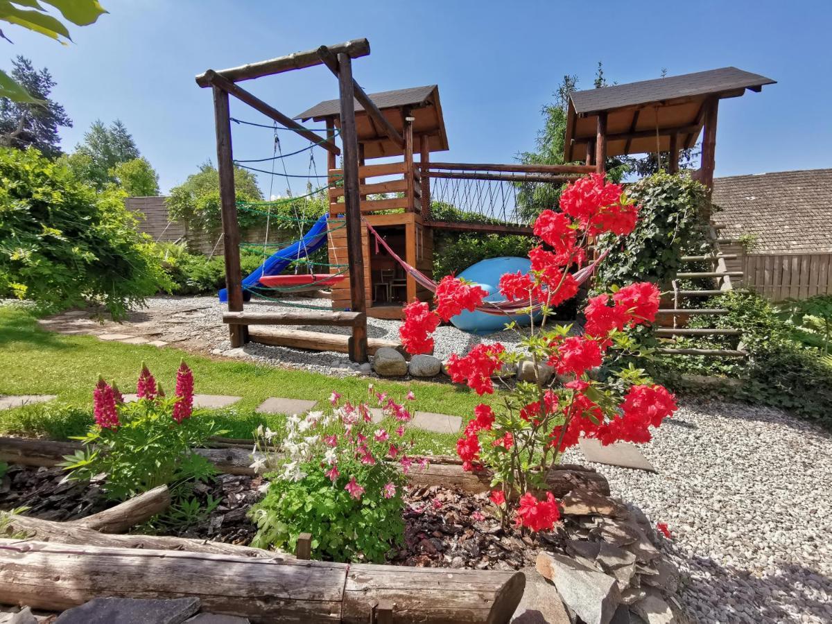 Guesthouse Eden Liptovský Mikuláš Esterno foto